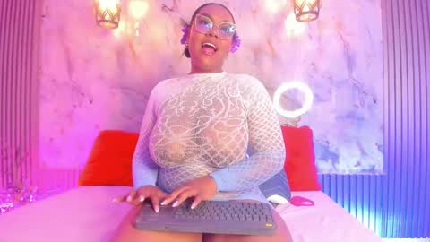 esmeralda online show from 01/23/25, 09:08