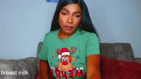 Snapshot of esmeralda_parck chatting on 04/18/26, 03:10 Esmeralda parck online show from 04/18/26, 03:10