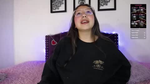 Esmeralda online show from 02/07/26, 12:20