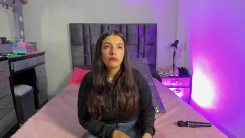 Perla online show from 01/18/26, 09:57