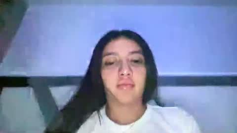 Snapshot of esmeraldagu chatting on 11/20/25, 05:12 esmeraldagu online show from 11/20/25, 05:12