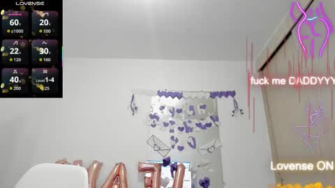 Snapshot of esmeraldo_mfc chatting on 03/03/26, 10:04 Esmeralda online show from 03/03/26, 10:04