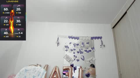 Snapshot of esmeraldo_mfc chatting on 03/30/26, 10:11 Esmeralda online show from 03/30/26, 10:11