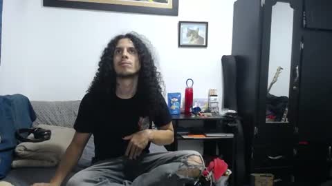 Snapshot of esnaider_man chatting on 06/17/26, 12:02 Esnider online show from 06/17/26, 12:02