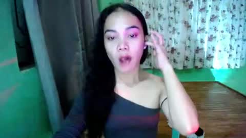 Snapshot of especialluv4you chatting on 12/15/25, 04:39 especialluv4you online show from 12/15/25, 04:39