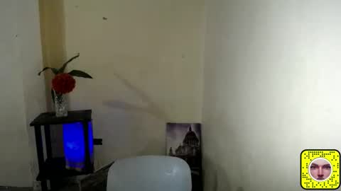 Snapshot of especialluv4you chatting on 04/14/26, 09:26 especialluv4you online show from 04/14/26, 09:26