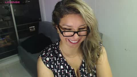 Juliana online show from 12/19/24, 11:57