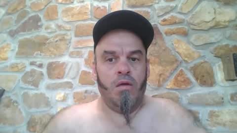 Essensual Elf online show from 09/13/25, 01:49
