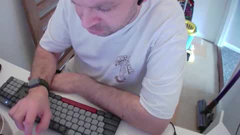 Morph online show from 11/09/25, 01:09