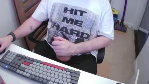 Snapshot of essex_wild chatting on 04/02/26, 08:06 Morph online show from 04/02/26, 08:06