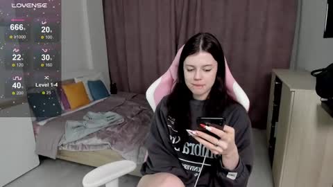 esteria online show from 01/04/25, 06:09