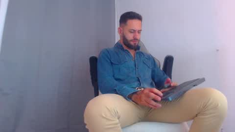 esteban online show from 01/05/25, 11:33