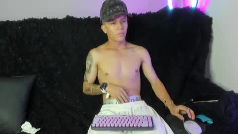 Snapshot of esteban__777 chatting on 02/12/26, 03:01 esteban__777 online show from 02/12/26, 03:01