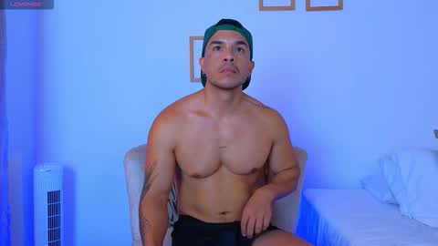 ESTEBAN online show from 02/25/26, 02:16