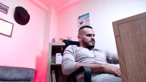 Esteban Fernandez online show from 03/19/26, 03:43