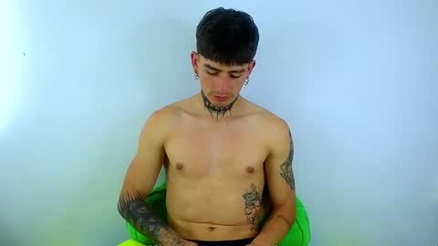Esteban independent model online show from 03/06/25, 05:43