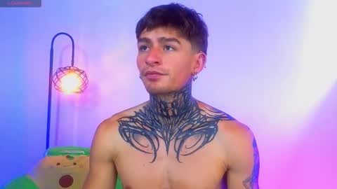 Esteban independent model online show from 10/15/25, 07:25