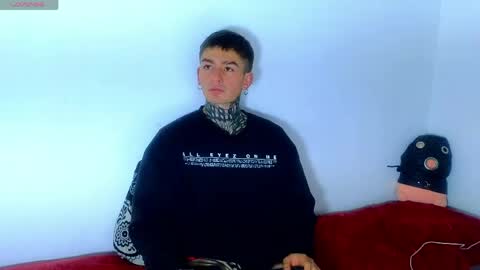 Esteban independent model online show from 04/23/26, 09:28