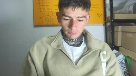 Snapshot of estebanchar_ chatting on 06/06/26, 01:54 Esteban independent model online show from 06/06/26, 01:54