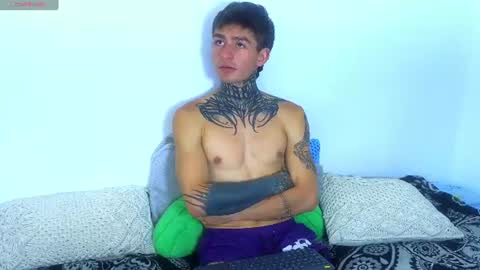 Snapshot of estebanchar_ chatting on 07/10/26, 04:31 Esteban independent model online show from 07/10/26, 04:31