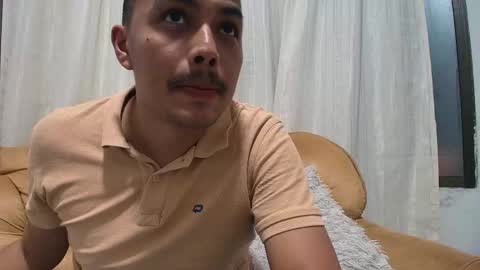 Snapshot of estebancot0314 chatting on 11/12/25, 05:41 Esteban online show from 11/12/25, 05:41