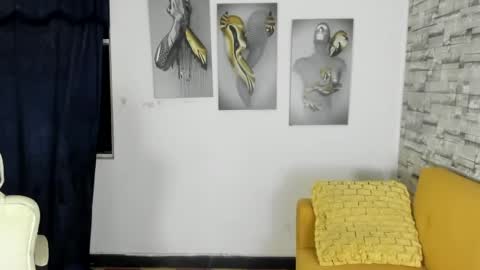 estefani robles online show from 07/04/26, 12:50