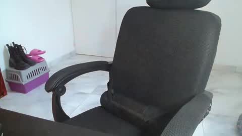 estefania_starlovee online show from 03/24/26, 10:37