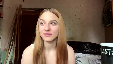 Snapshot of estelaroda chatting on 06/24/26, 08:02 Rina online show from 06/24/26, 08:02