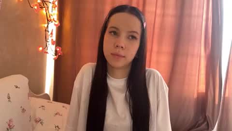 estellezdebski online show from 07/04/26, 02:23