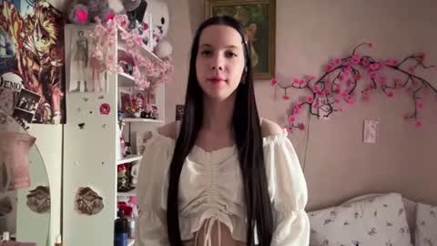 estellezdebski online show from 07/07/26, 02:43