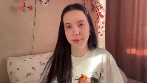 estellezdebski online show from 07/14/26, 03:29