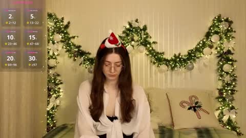 Ester online show from 12/24/24, 09:11