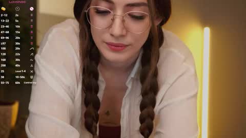 Ester online show from 09/20/25, 01:17