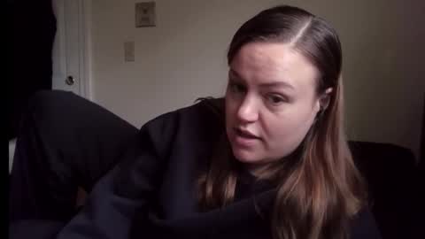 Esther online show from 01/10/26, 02:52