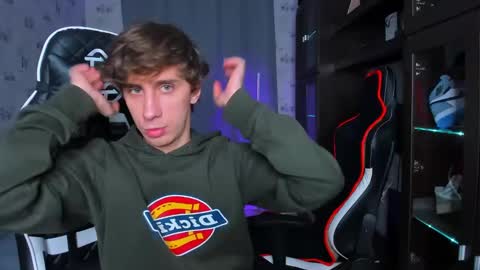 LOUIS online show from 02/22/25, 05:46