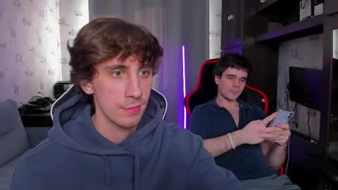 LOUIS online show from 03/07/25, 01:18