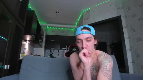 LOUIS online show from 09/10/25, 09:59