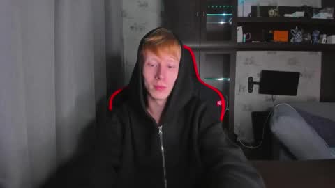 LOUIS online show from 10/01/25, 08:15