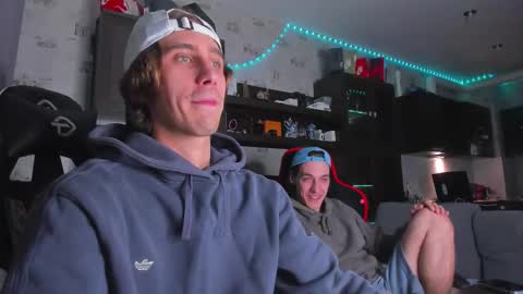 LOUIS online show from 10/04/25, 08:18