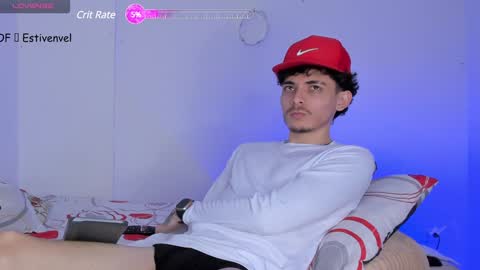 estivenvel online show from 01/31/25, 02:28