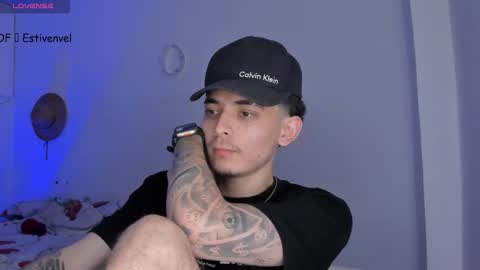 estivenvel online show from 03/01/25, 05:38