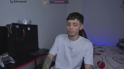 estivenvel online show from 03/12/26, 10:05