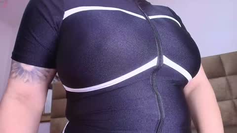 Estrella online show from 02/01/25, 12:16