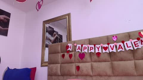 Estrella online show from 02/07/25, 11:56