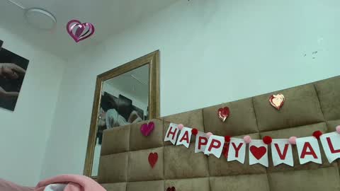 Estrella online show from 02/08/25, 11:55