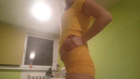 estrellawalters online show from 12/29/24, 05:54