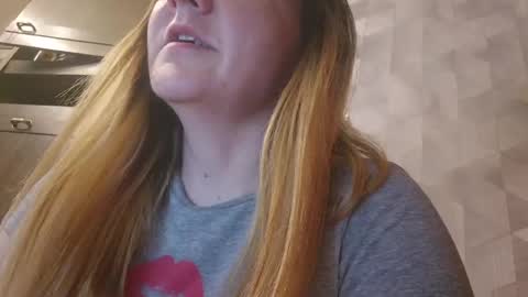 estrellawalters online show from 05/17/26, 10:33
