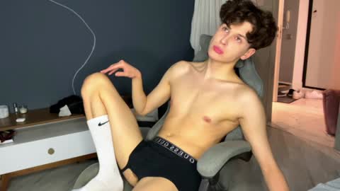 Alex online show from 12/17/24, 12:54