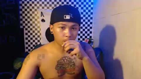 Snapshot of esward_tynn chatting on 11/11/25, 06:13 im esward tynn online show from 11/11/25, 06:13