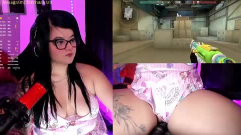 Snapshot of eternaaura_ chatting on 05/11/26, 01:39 Aura online show from 05/11/26, 01:39